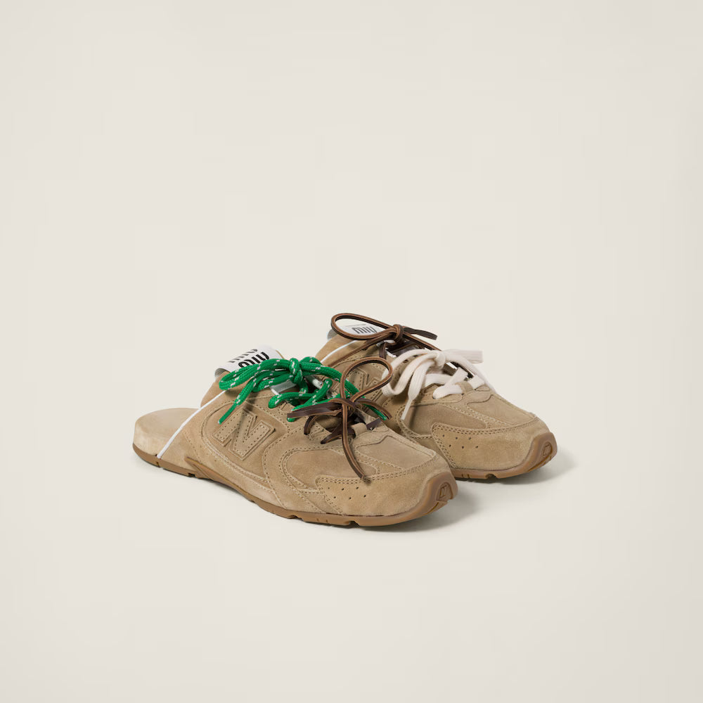 530 SL Mules – Daim Blanchi & Semelle Gomme Écru