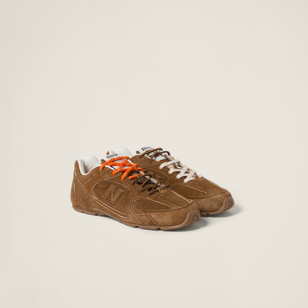 530 SL Mules – Édition Daim Cannelle