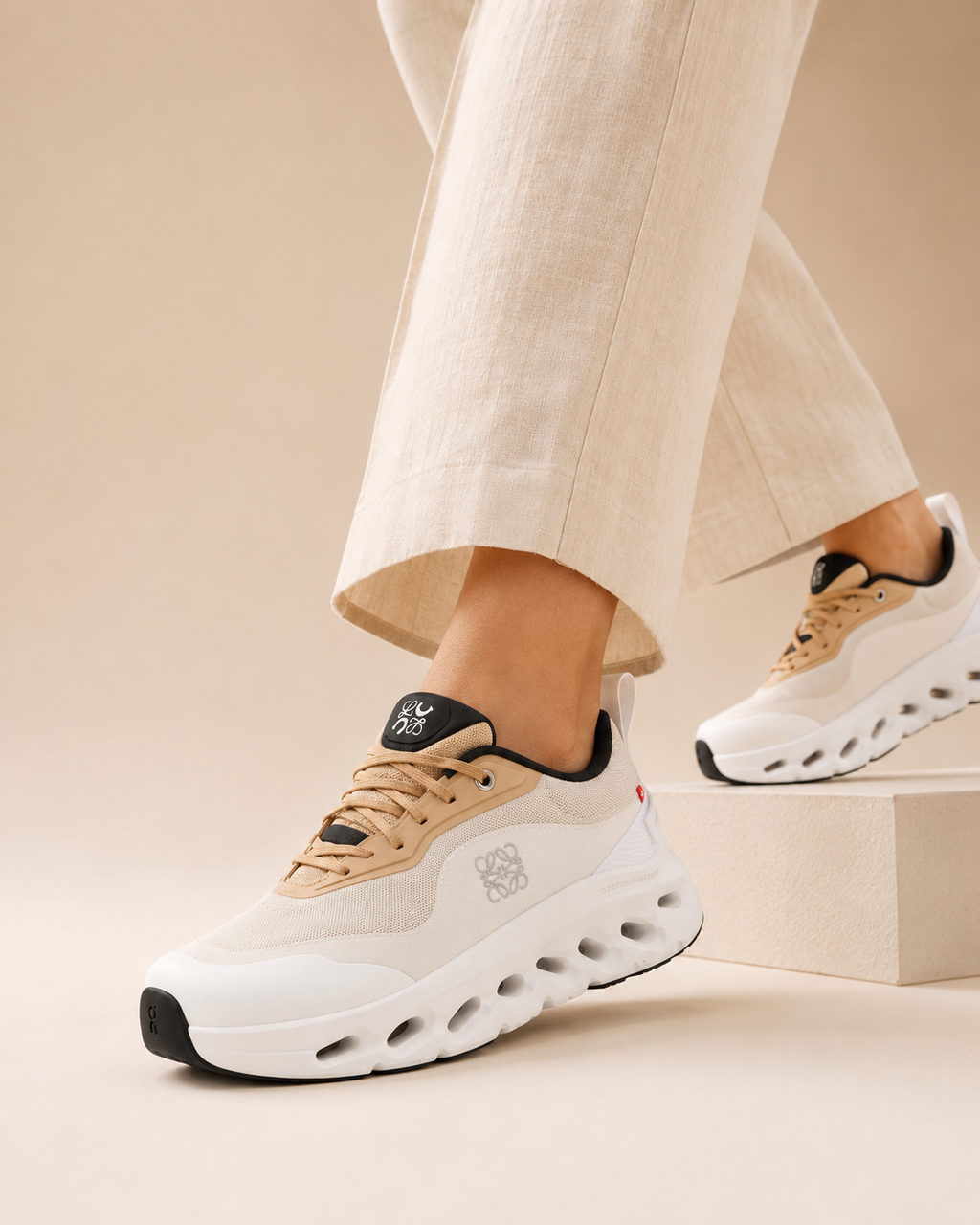 OG Loewe x ON Cloudtilt 2.0 (Femme)