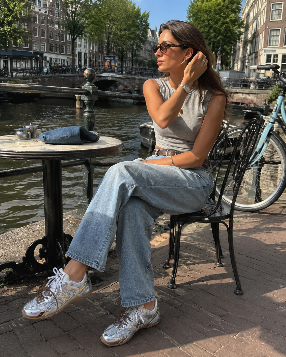 530 SL Runner – Mesh Métallique Gris & Accents Dorés